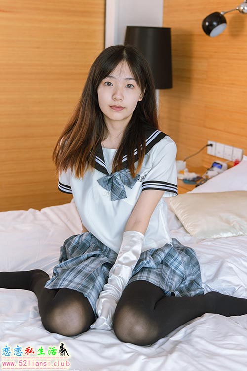 [袜啵啵] 278期 小甜豆-皮鞋、厚黑丝、jk制服、踩泡面(带视频)【125P+1V/5.47G】