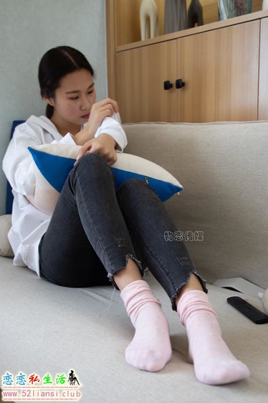 [物恋传媒] No.069 小兔子乖乖，你来猜猜（带视频）【139P+1V/864M】