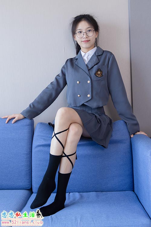 [袜啵啵] 268期 芝士-黑皮鞋、绑带黑棉袜、学院制服(带视频)【140P+1V/5.93G】