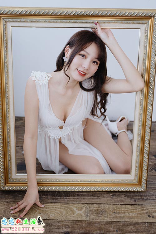 [街拍丝足]261-长腿美模 Ashley - 睡衣【112P/275M】
