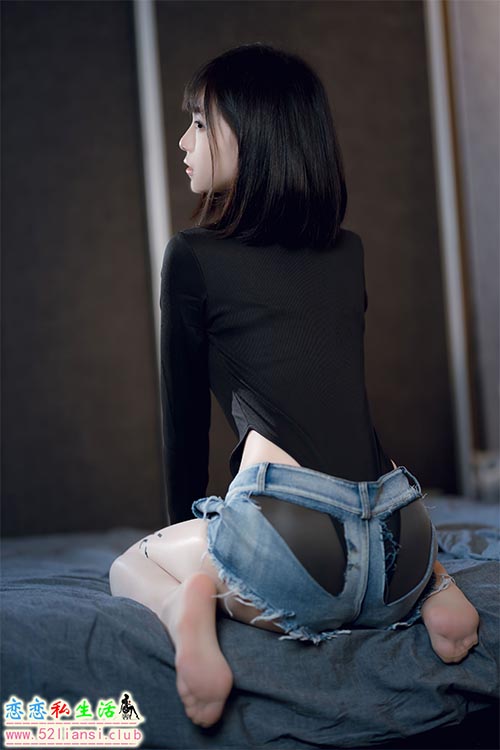 [美图精选]996-许岚LAN-纯欲牛仔短裤2【40P/78M】