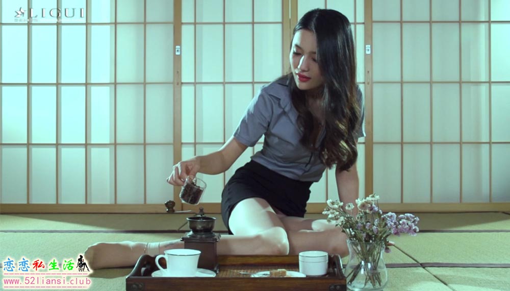 [Ligui丽柜视频]323-《一丝幽香》甜甜【10min/289M】