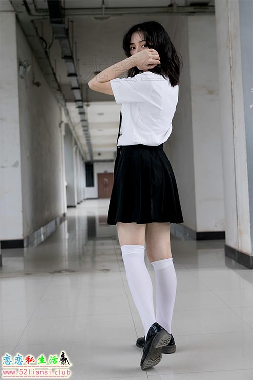 [尤密丝] No.005 穿搭推广展示图集【89P/72M】