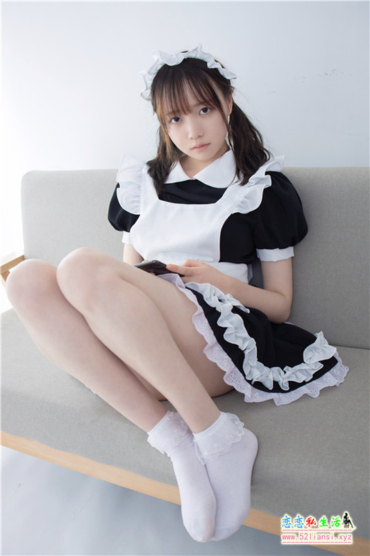 森萝财团-JKFUN-049 百圆团定制2-2 蕾丝花边短袜女仆 Aika(带视频)【32P+1V/2.03G】 森萝财团-JKFUN-049 百圆团定制2-2 蕾丝花边短袜女仆 Aika(带视频)【32P+1V/2.03G】