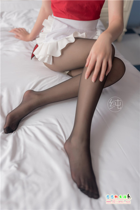 [纯·美丝映画]Vol.05《黑丝女仆》【48P/16M】