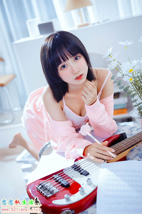 [木绵绵OwO] 43- 贝斯与妹妹【53P/403M】