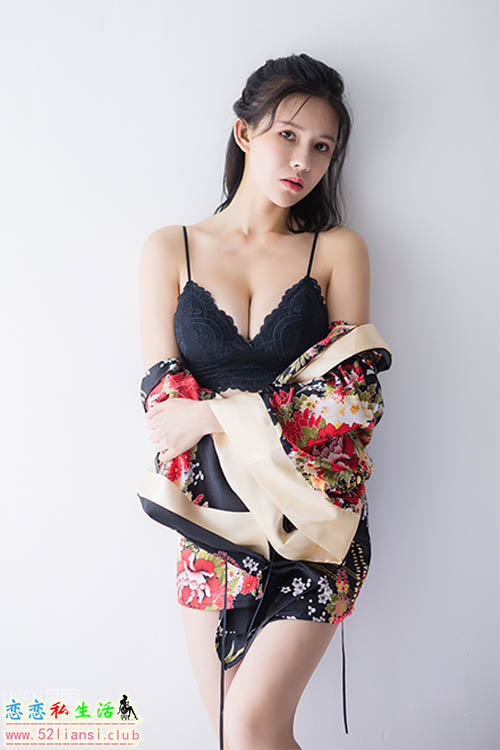 [YALAYI雅拉伊] No.383 瑶瑶《无形诱惑》【42P/107M】