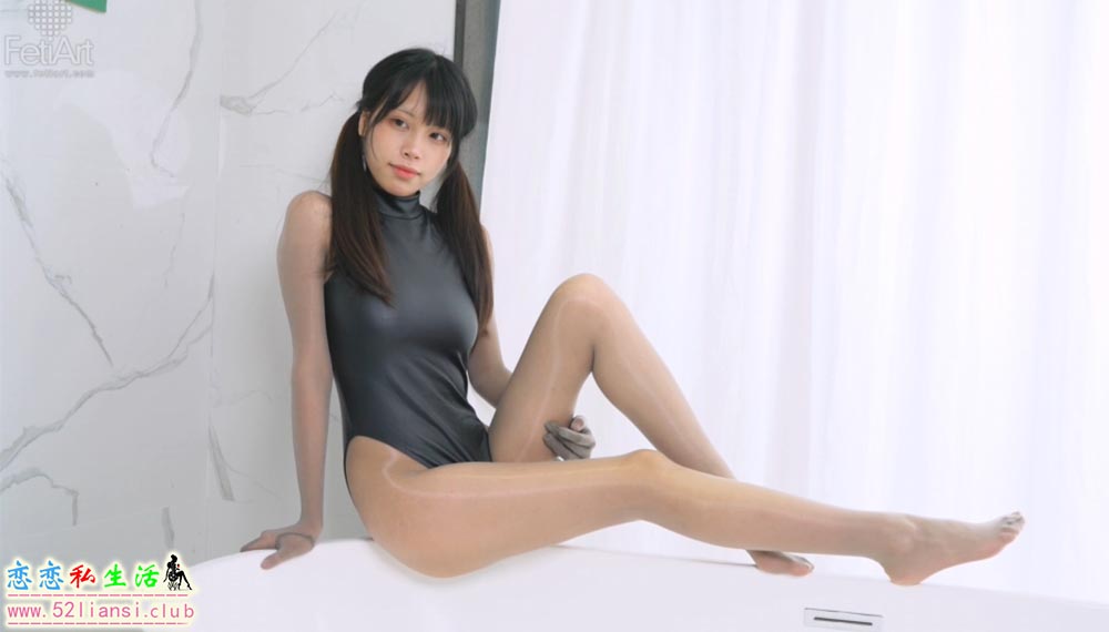 [FetiArt] FAC-009 超一流身材Riell-我的全身丝袜看起来也挺漂亮吧【38min/2.25G】