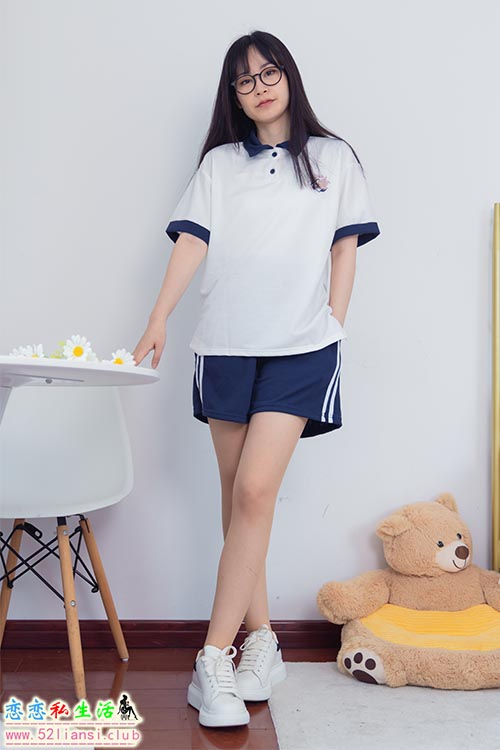[物恋传媒] No.1284 兮兮-一个很长的梦(带视频)【151P+1V/3.2G】