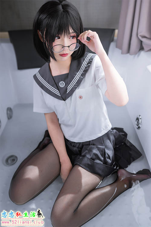 [面饼仙儿] NO.016 脑内少女 黑丝JK【25P/241M】