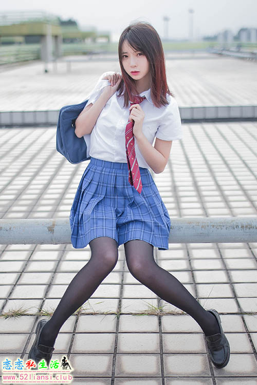 [疯猫ss]NO.026天台JK制服【30P/164M】