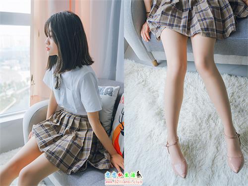 [SIEE丝意] No.366 含含 那风，那雨，那朦胧【47P/127M】视频下载