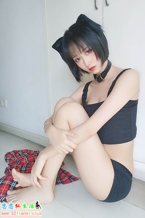 [木绵绵OwO] 30- 不良猫(带视频)【44P+2V/133M】