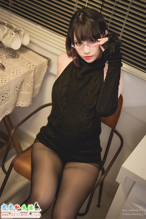 [美图精选]206-你十七鸽-宿醉毛衣【41P/68M】