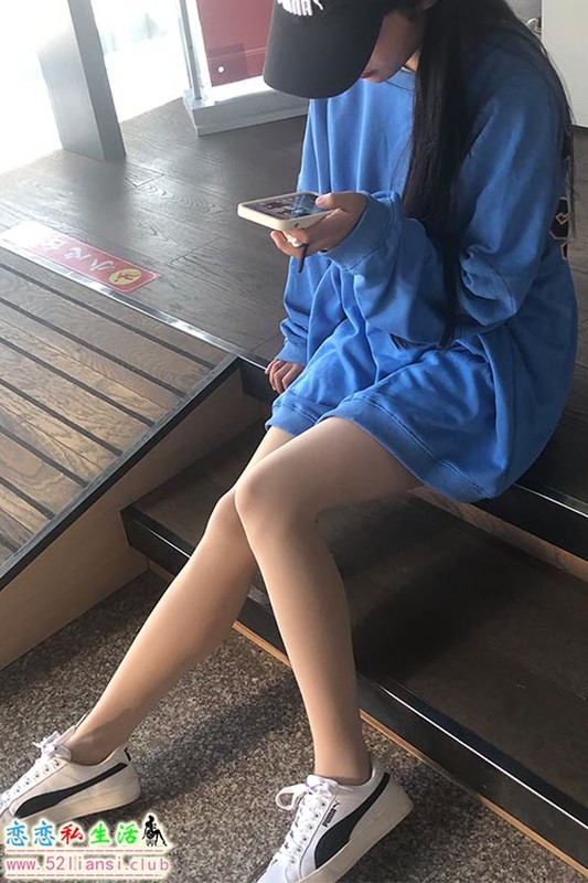 [最爱帆布鞋]047-学妹丝袜美腿写真【223P/850M】