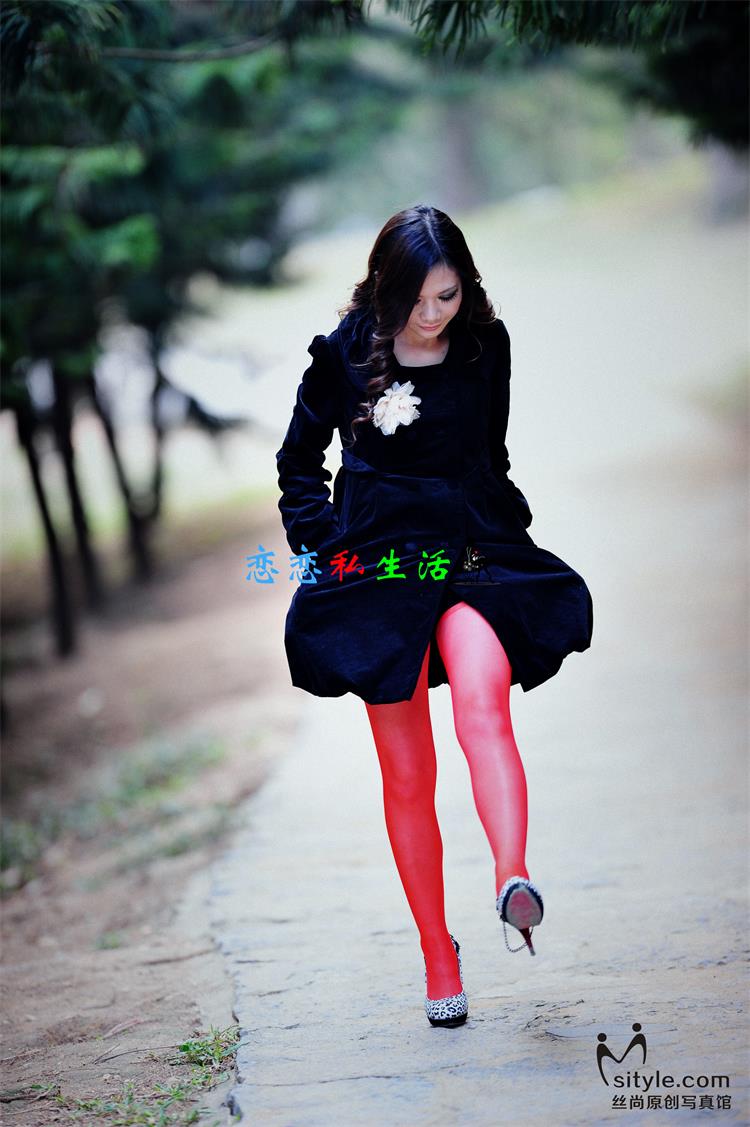 [丝尚-VIP特辑] 2012.06.15 NO.002【19P/28.5M】