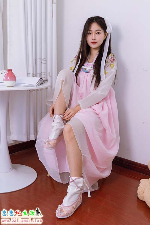 [物恋传媒] No.1484 美兔-杏花微雨(带视频)【150P+1V/3.89G】