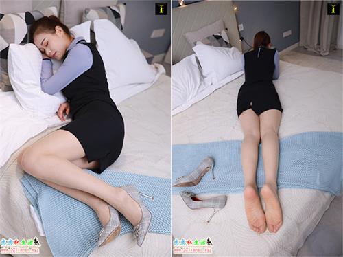 [IESS异思趣向] 丝享家646：九妹 - 床边午休的同事视频下载