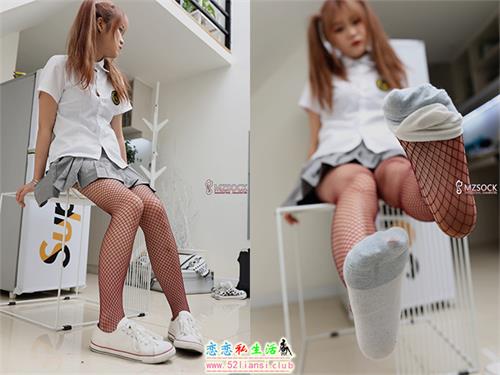 [MZSOCK]爱美足 2019年第17期 萱萱【52P/155M】视频下载