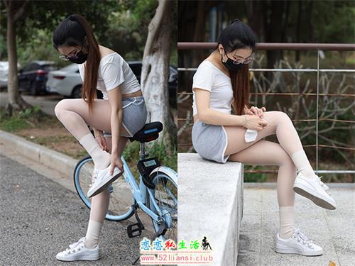 [魔镜街拍] 176-辉辉模拍作品-大学城半日游遇见骑单车的女学生【148P/199M】视频下载