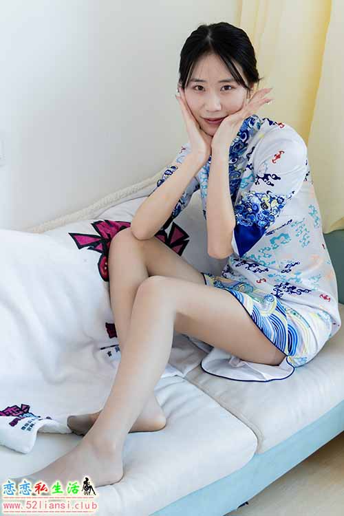 [物恋传媒] No.2284 菜菜-高跟鞋、薄灰丝、盖被子睡觉剧情(带视频)【159P+1V/4.66G】