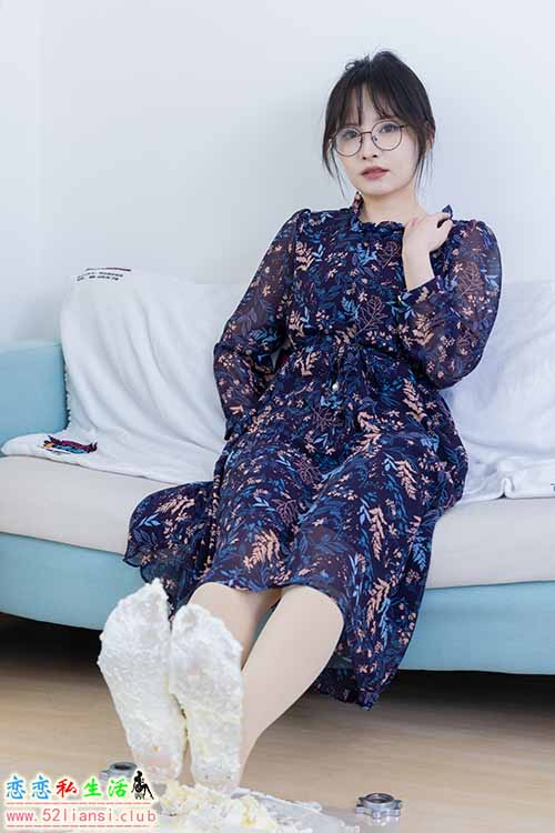 [物恋传媒] No.2292 小酒-短靴、厚肉丝、踩小蛋糕剧情(带视频)【150P+1V/4.25G】