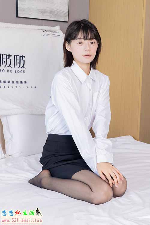 [袜啵啵] 436期 糯米-OL制服、两双平底鞋、薄黑丝-脚尖透明款、厚肉丝(带视频)【150P+1V/6.52G】