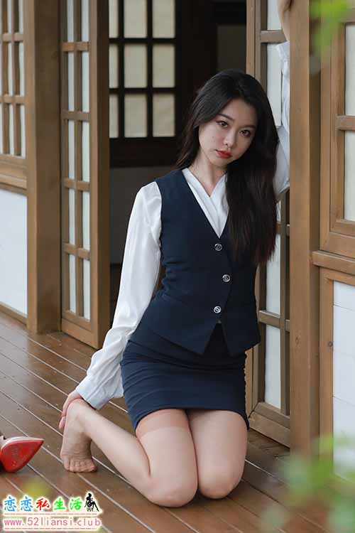 [精选资源]197-Sia不吃鱼 – 庭园春梦【117P/809M】