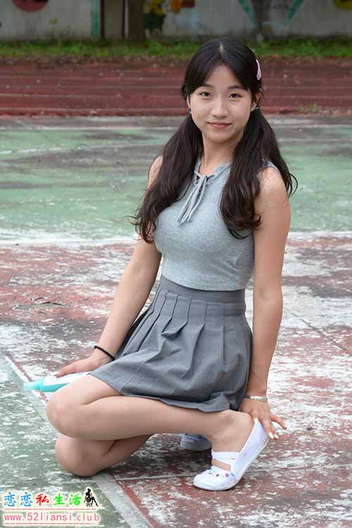 [初夏女神]255期 点点~【秋天问候】立秋了对吧？为什么蚊子还要盯着我咬(带视频)【150P+1V/6.16G】