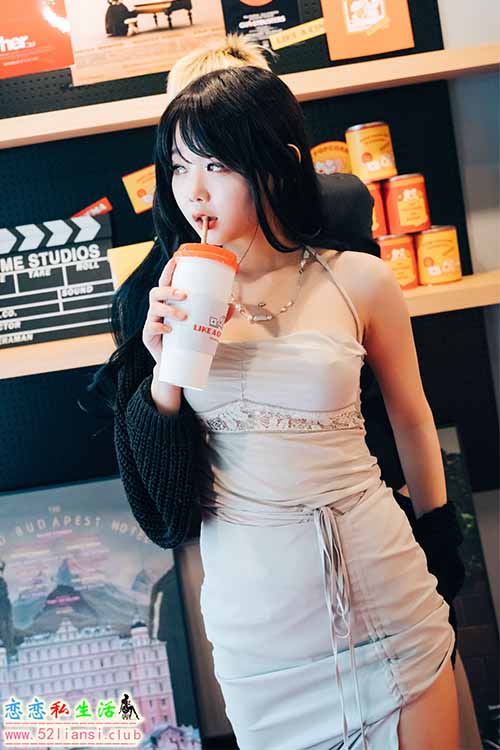 [Loozy] NO.019 Zia-XXX in the theater S.Ver【46P/196M】