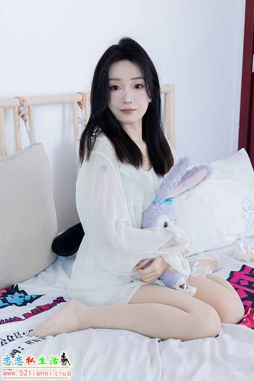 [物恋传媒] No.2158 嘟嘟-凌晨的日出(带视频)【150P+1V/3.83G】