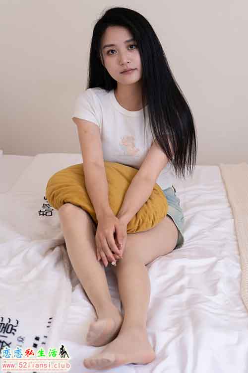 [甜予摄影] NO.096 澜澜-板鞋、白棉袜、肉丝-脚尖加固款(带视频)【130P+2V/9.83G】