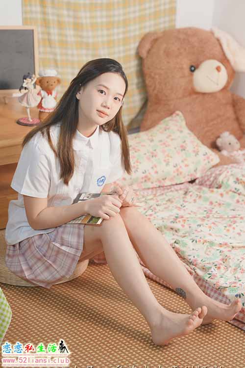 [觅芙少女]NO.309 瑞瑞-骑上我心爱的小摩托(带视频)【120P+1V/4.85G】
