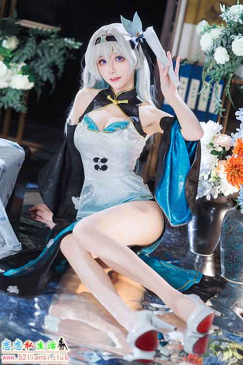 [美图精选]1785-Tomoyo酱-星穹铁道 流萤旗袍【24P/106M】