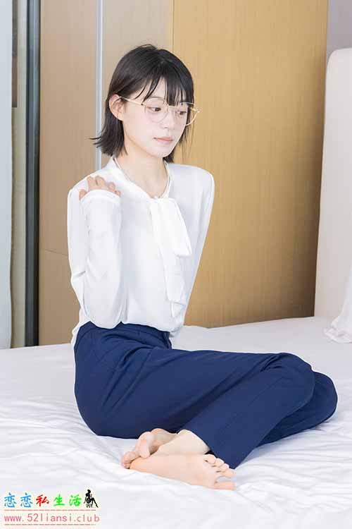 [袜啵啵] 461期 糯米-高跟鞋、短肉丝-脚尖加固款、裸足(带视频)【145P+1V/6.73G】