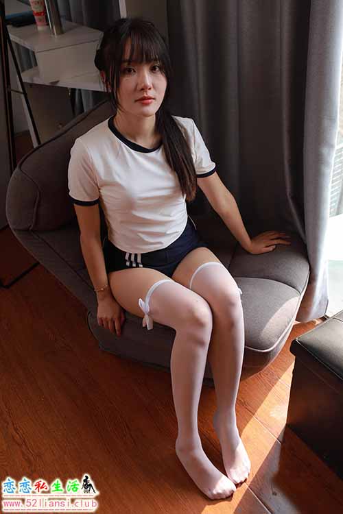 [IESS异思趣向] 丝享家 1905：婉萍《阳光白丝(上)》[69P-65MB]