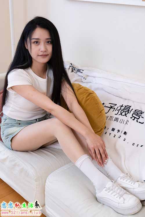 [甜予摄影] NO.096 澜澜-板鞋、白棉袜、肉丝-脚尖加固款(带视频)【130P+2V/9.83G】