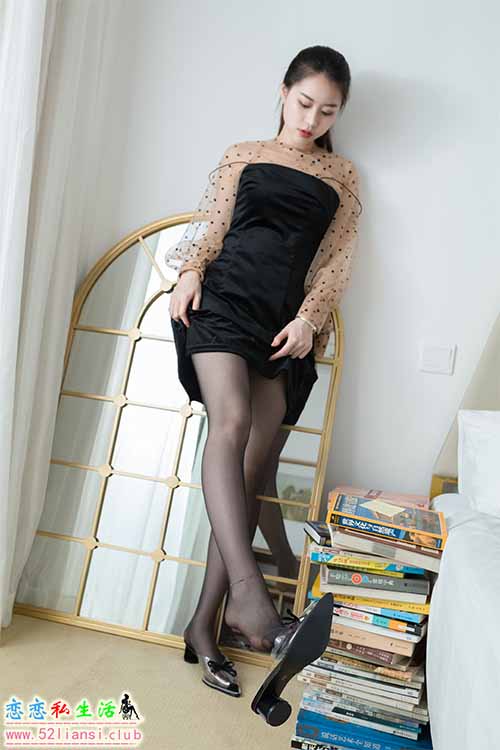 [精选资源]181-Sia不吃鱼 – 还是黑丝最性感【142P/1.18G】