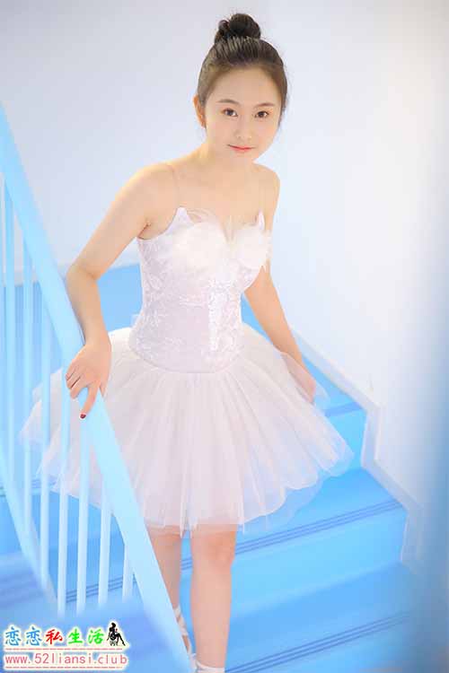 [YALAYI雅拉伊] No.1066 梦幻舞步【39P/78M】