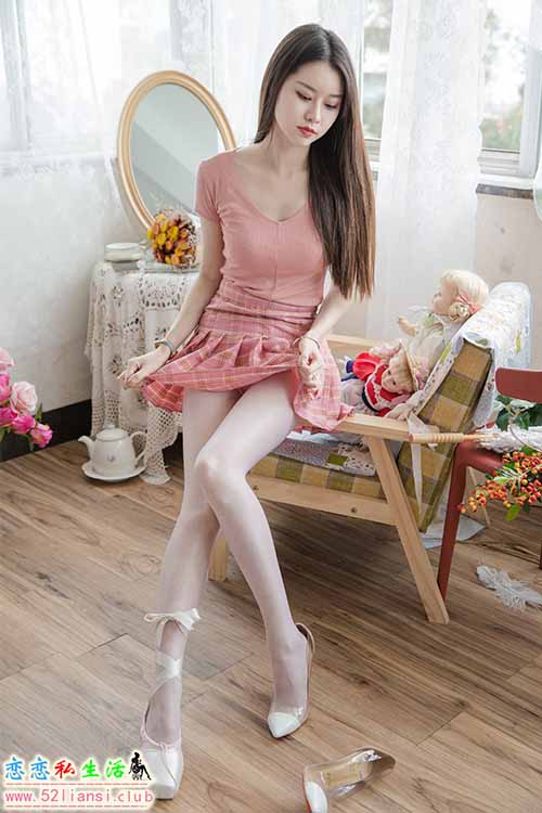 [精选资源]156-Sia不吃鱼 – 微密圈 青春梦想【121P/1.22G】