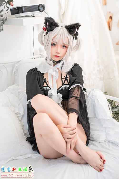 [美图精选]1818-五更百鬼-性感猫娘【42P/145M】