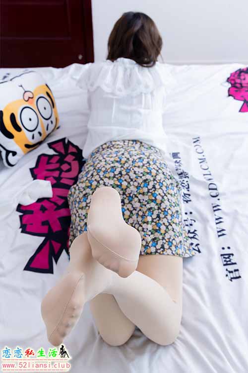 [物恋传媒] No.2273 恬恬-平底鞋、厚肉丝、老头乐挠脚剧情(带视频)【175P+1V/4.96G】