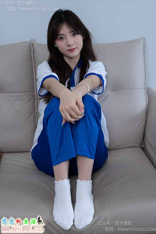 [甜予摄影] NO.098 璇璇-校服、板鞋、白棉袜、肉丝-脚尖加固款(带视频)【135P+2V/10.2G】