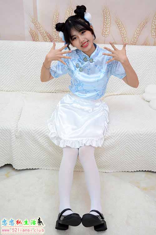 [初夏女神]253期 希希~【功夫厨娘】别别别，别误会，我不会武功(带视频)【101P+1V/4.21G】