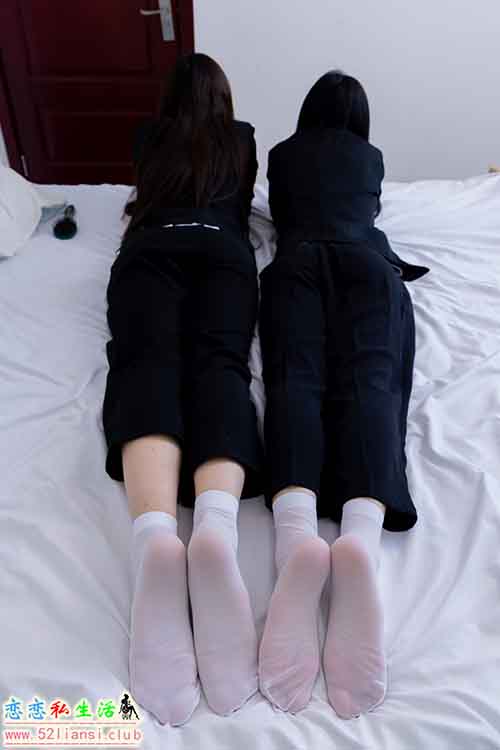 [物恋传媒] No.2216 泡泡&嘉木-手心的蔷薇(带视频)【226P+1V/6.37G】