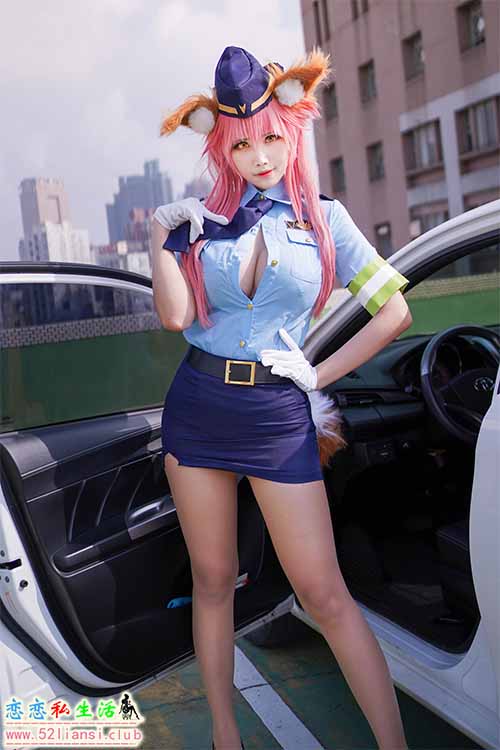 [美图精选]1666-KaYa 萱-玉藻前 女警裝+黑暗护士【40P/54M】