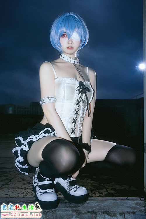 [美图精选]1807-洛桑w伊梓-雨后天台【33P/100M】