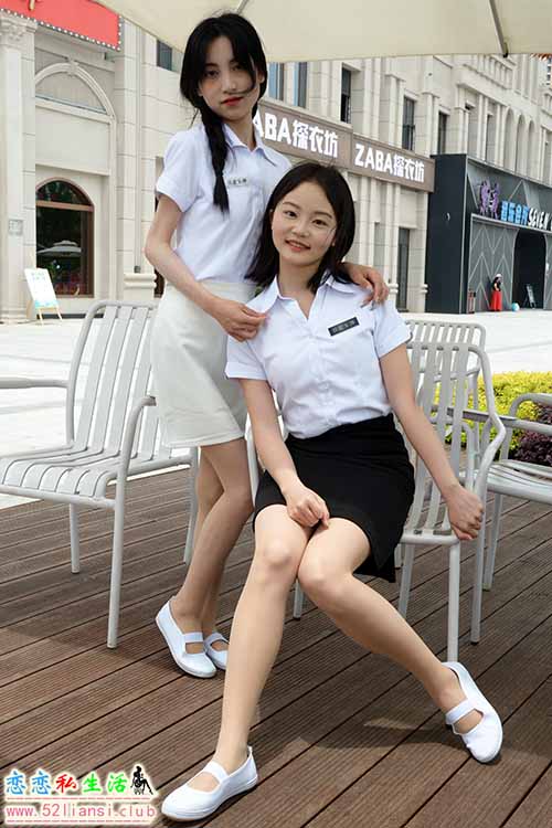 [初夏女神]270期 柒柒、双双~《休息时间》出去跑销售还得是小白鞋轻松(带视频)【100P+1V/3.99G】