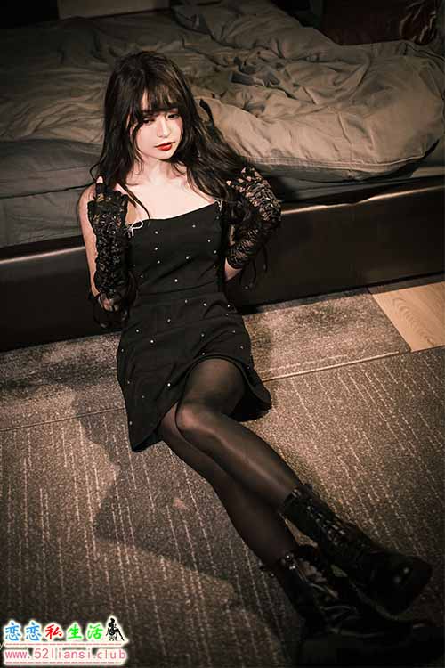[YALAYI雅拉伊] No.986 一丝忧郁 小亭【41P/80M】