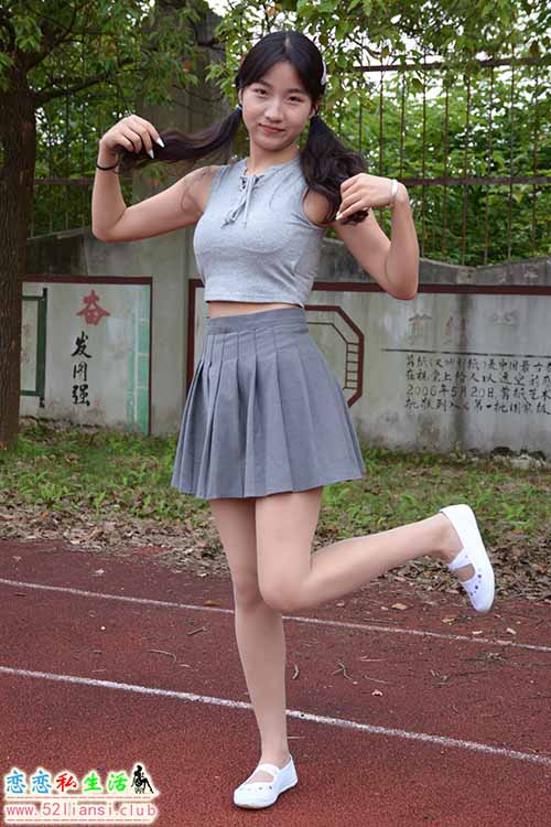 [初夏女神]255期 点点~【秋天问候】立秋了对吧？为什么蚊子还要盯着我咬(带视频)【150P+1V/6.16G】